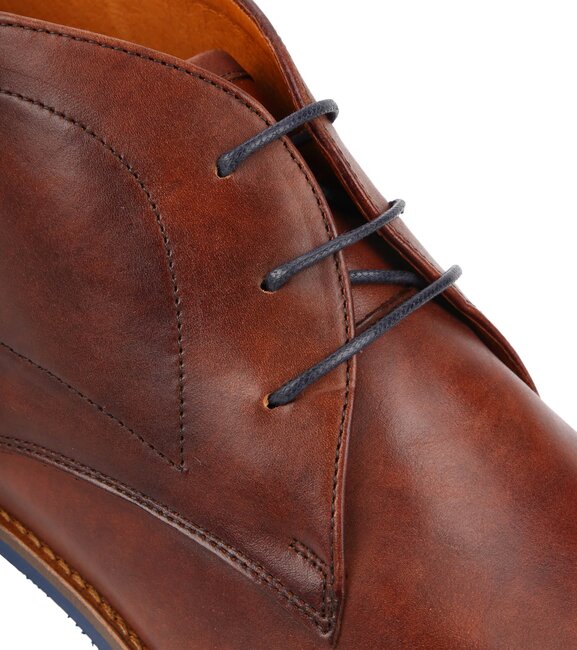 glossy nubuck